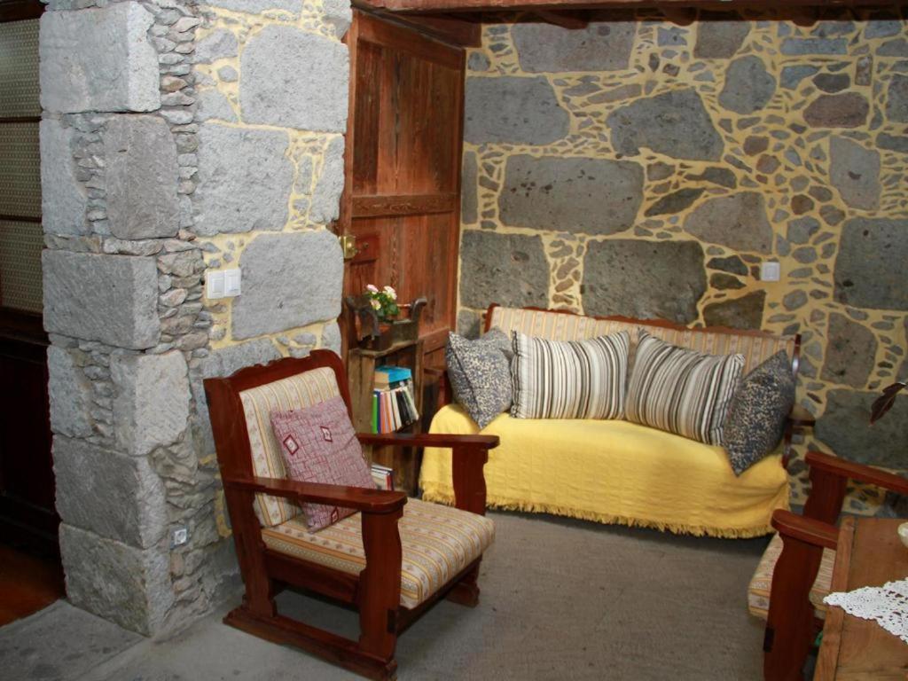 Casa Emblematica La Pileta Holiday home *
